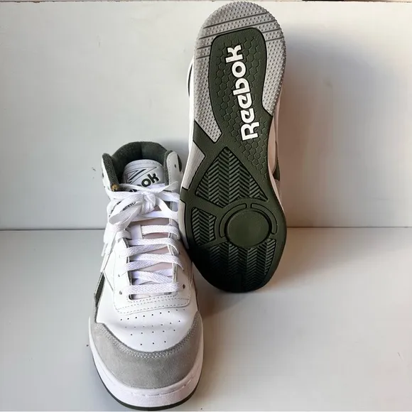 Reebok BB400 Unisex Dark Green, White, &amp; Light Gray Atheletic Mid Sneaker Sz:9.5