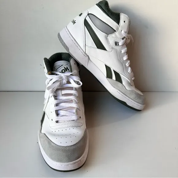 Reebok BB400 Unisex Dark Green, White, &amp; Light Gray Atheletic Mid Sneaker Sz:9.5