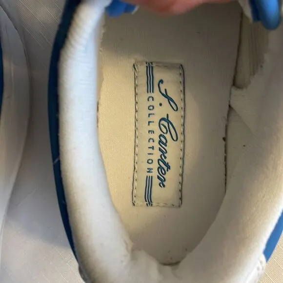 REEBOK S. CARTER CLASSIC BLUE AND WHITE BASKETBALL SNEAKERS.  NEW