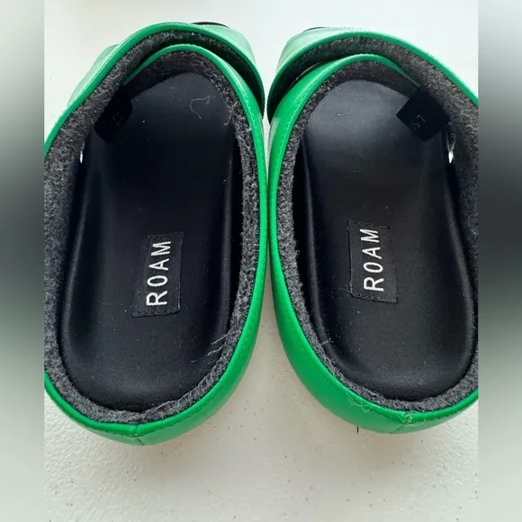 Roam Foldy Vegan Leather Sandals/Slides Size 7