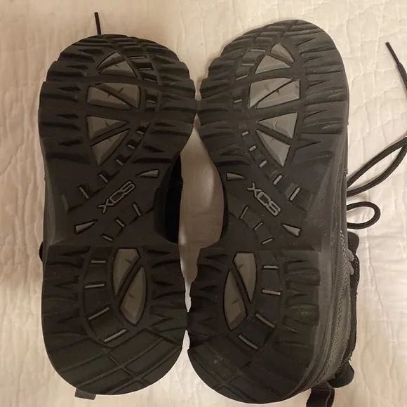 Rock Port Hydro-shield waterproof‎ boots