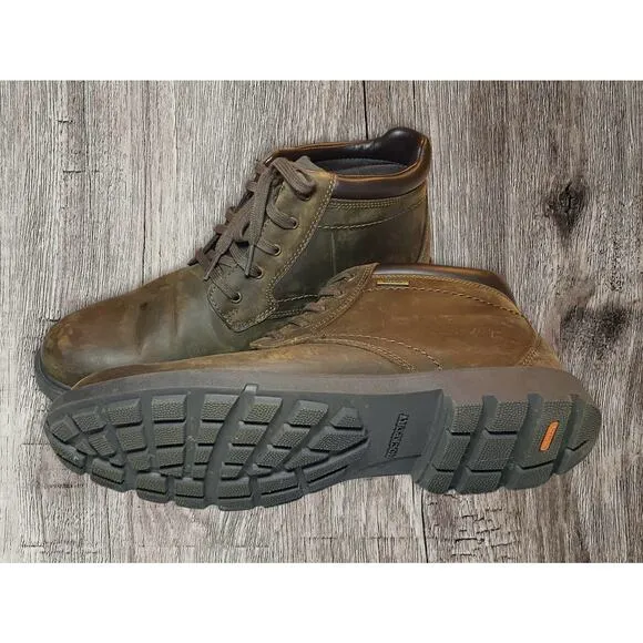 Rockport men’s boots. Hydro shield waterproof hiking boots. Size 13
