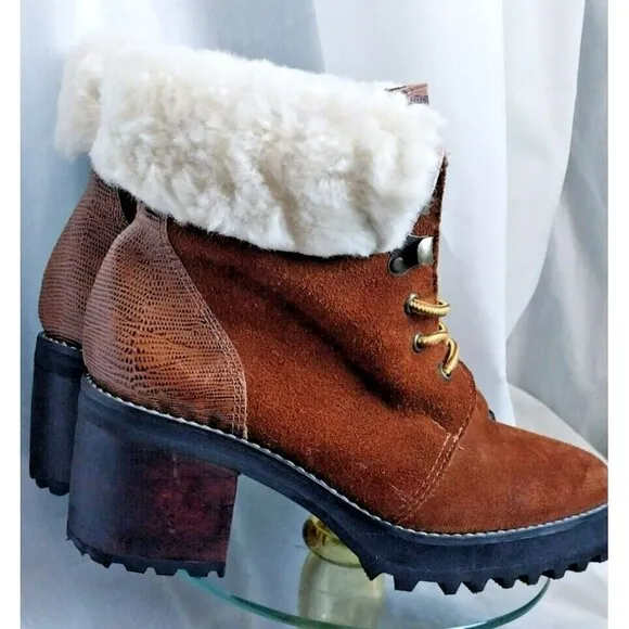 Sabrina Tach Suede Crocodile Womens Chunky Boots Size 7