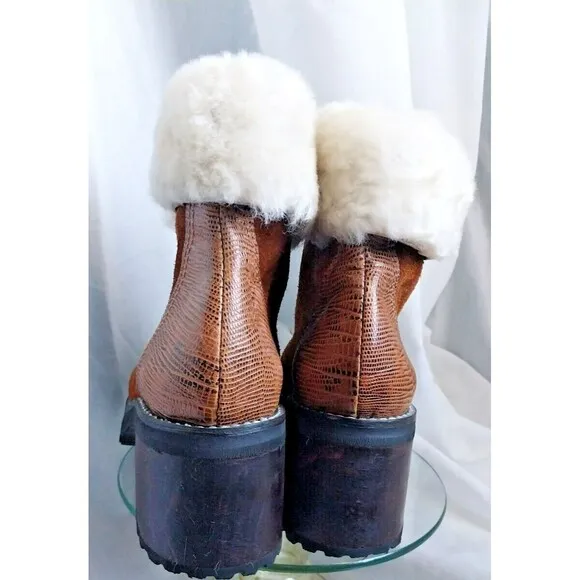 Sabrina Tach Suede Crocodile Womens Chunky Boots Size 7