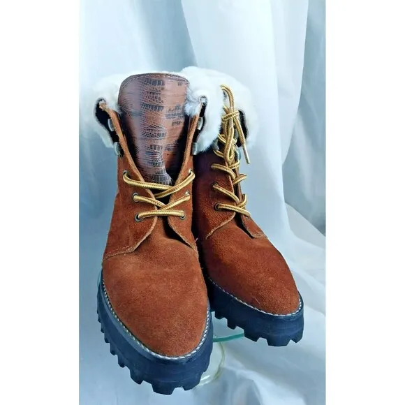 Sabrina Tach Suede Crocodile Womens Chunky Boots Size 7