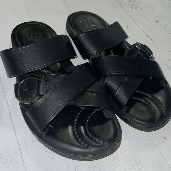 Salvatore Ferragamo Black Leather mules sandals antina leather 7US men’s