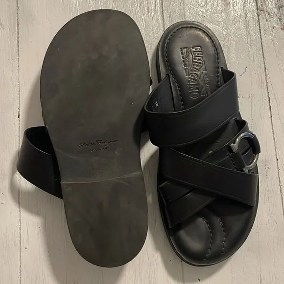 Salvatore Ferragamo Black Leather mules sandals antina leather 7US men’s