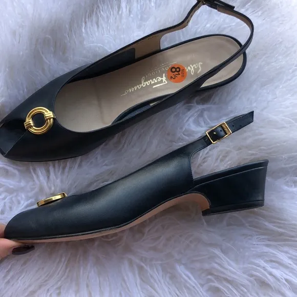 Salvatore Ferragamo slingback peep toe leather sandals Pumps