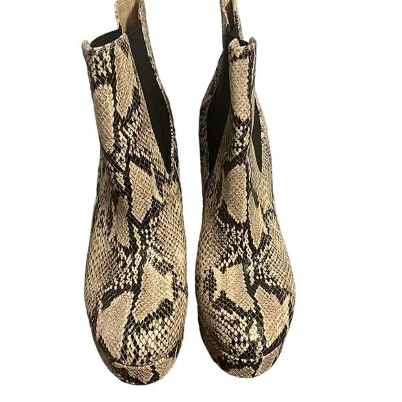 Sam Edelman Abella Platform Chelsea Boots Reptile Embossed Size 9.5M Used
