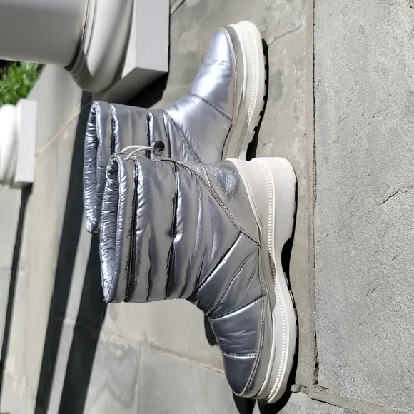 Sam Edelman Carlton Silver Waterproof Boots - Size  9