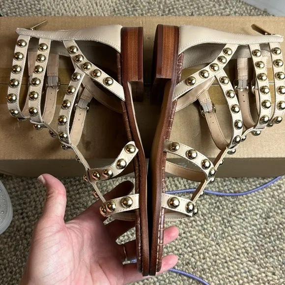 Sam Edelman • Women’s Estella Studded Gladiator Sandal • Size 8.5 • Sandshell •