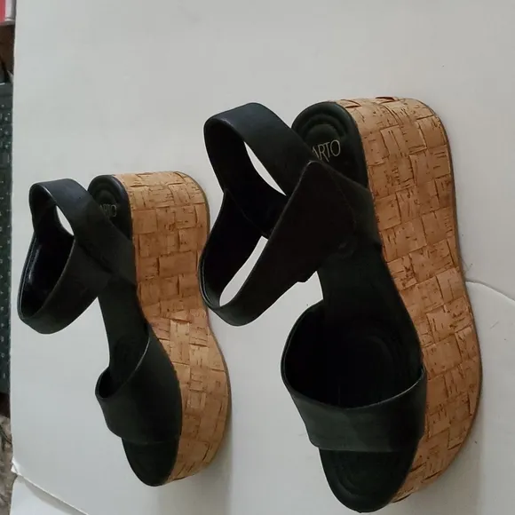Sarto By Franco Sarto Black Demi2 Leather Platform Sandals Size 9M