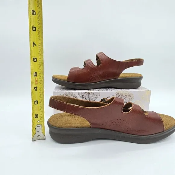 SAS Womens Mystic Leather Sandals 9M Ruby Burgundy Slingback Tripad Comfort Soft