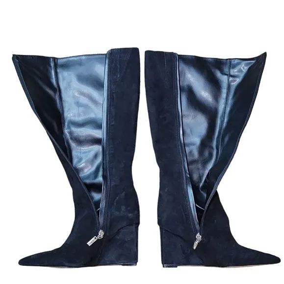 SCHUTZ The Asya Up Suede Boot