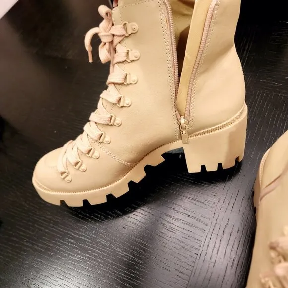 Schutz Women's Xayane Lace Up Heeled Leather Boots| Spring Beige| Sz 10B| NWOT🖤
