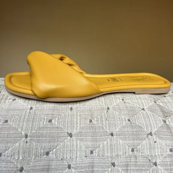 Seychelles Anthropologie Breath of Fresh Air Slide Sandals Mustard Yellow US 8.5