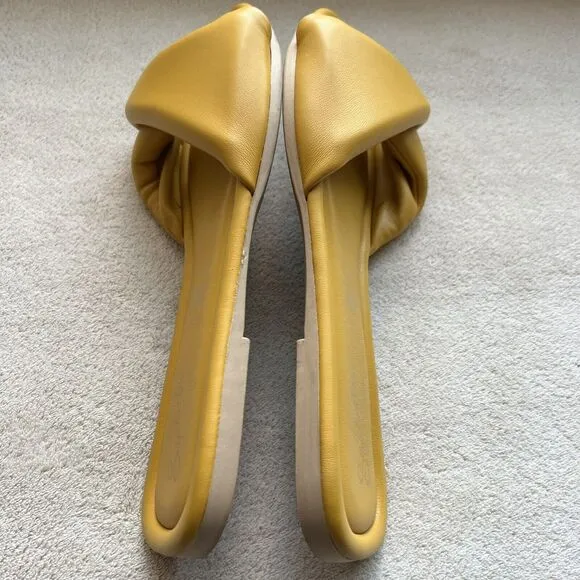 Seychelles Anthropologie Breath of Fresh Air Slide Sandals Mustard Yellow US 8.5