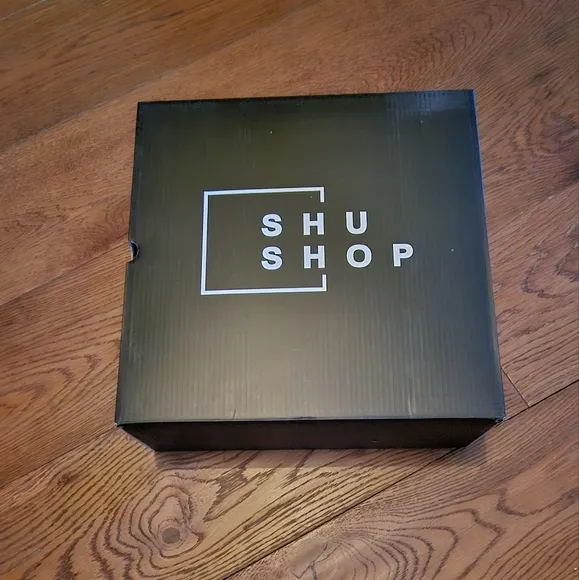 SHU SHOP Blue Metallic Western Boots – Size 7.5 – Brand New with Box
