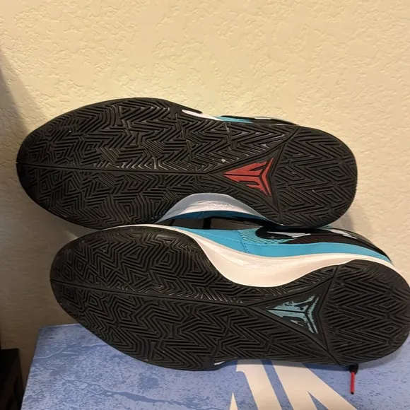 Size 12-Nike JA 1  ‘Scratch’ Memphis Grizzlies Basketball shoes