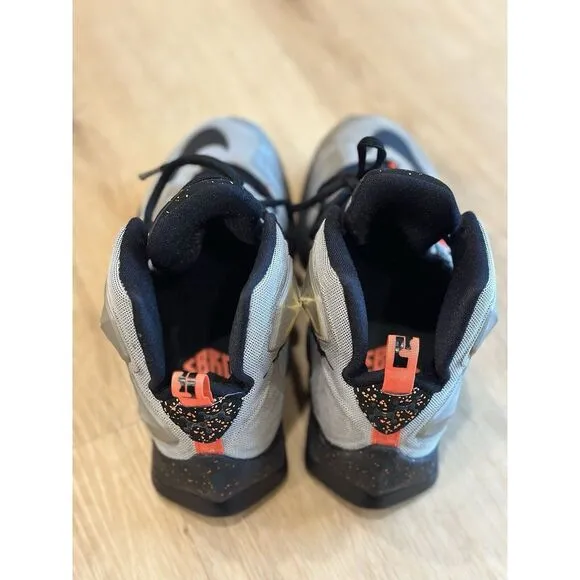Size‎ 7.5 - Nike LeBron 13 Rubber City
