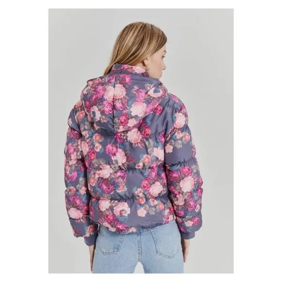 SOMETHING NAVY x Revolve Purple Pink Floral Puffer Jacket XXL NWT