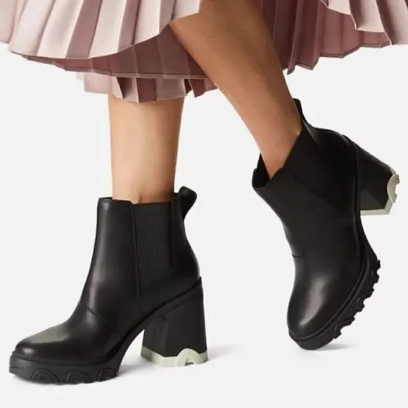 Sorel 10 Black Leather Boots High Heel Chelsea Ankle Waterproof NEW IN BOX