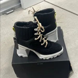 Sorel Black and White Women's Boots