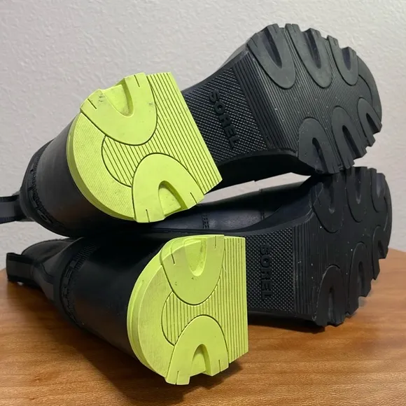 Sorel Brex Chelsea Chunky High Heel Boots Black Neon Green Waterproof Size 10