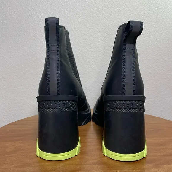 Sorel Brex Chelsea Chunky High Heel Boots Black Neon Green Waterproof Size 10