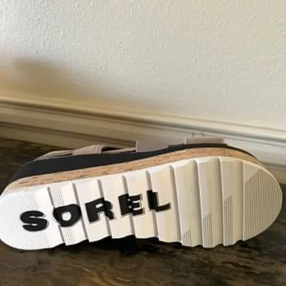 Sorel Cameron Flatform Slingback Sandals Taupe-NIB- SZ 10