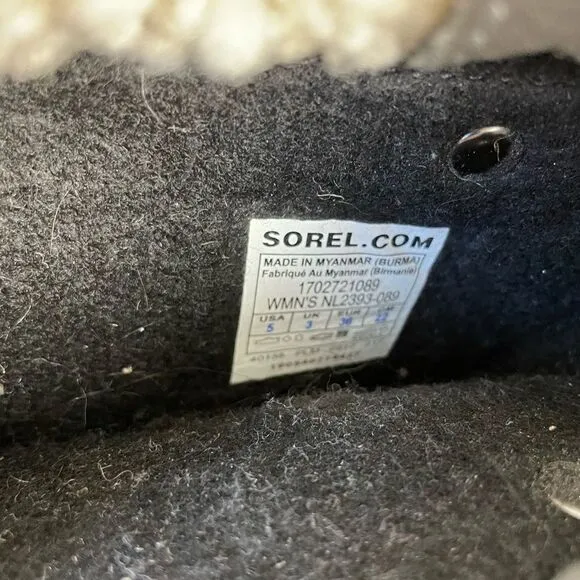 Sorel Gray and Black Waterproof Boots Size 5 EUC