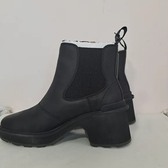 Sorel hi-line chelsea boot black 7.5 NWT