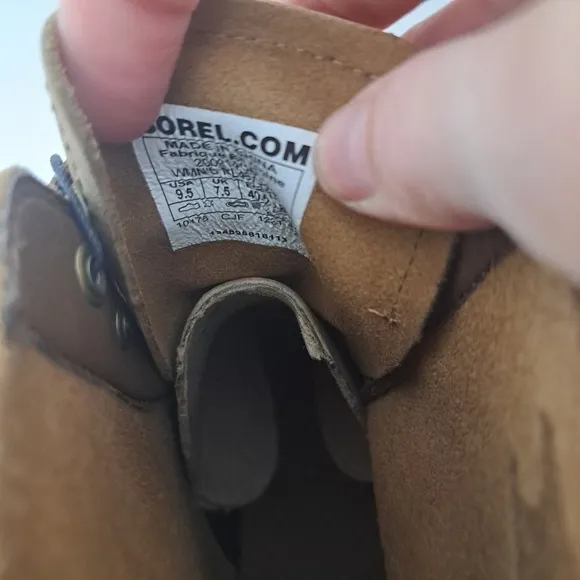 Sorel Hi-Line heel lace boot brown 9.5 NWT