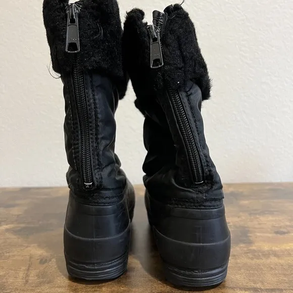 Sorel Kids Winter Boots Size 3 Black Waterproof SB07
