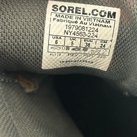 Sorel Out N About III Size 6 Classic Women's Waterproof Boot Gray Black Tan