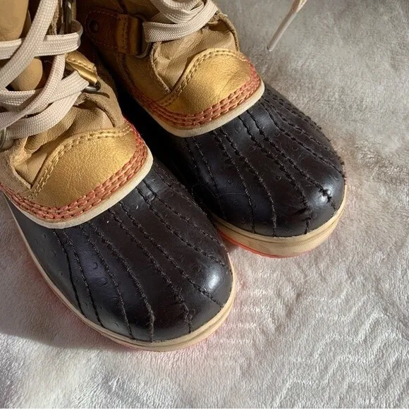 Sorel Tan Fur Waterproof Winter Boots Size 3