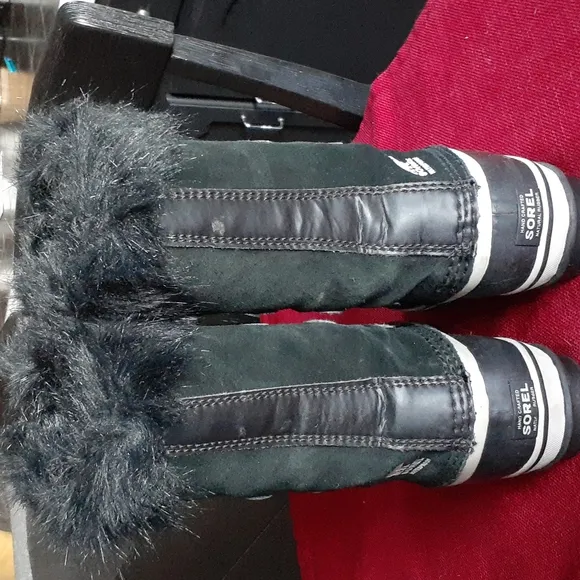 SOREL WATERPROOF BOOTS