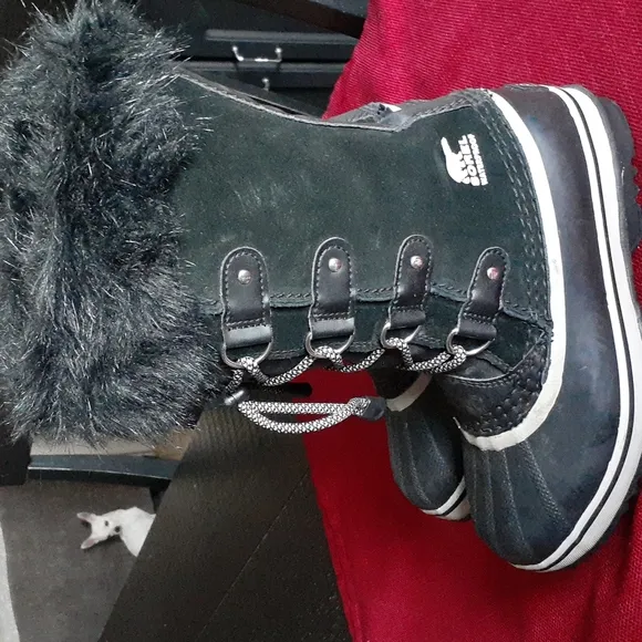 SOREL WATERPROOF BOOTS