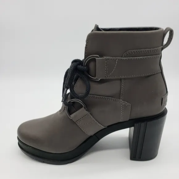 Sorel women US 7 quarry gray leather MARGO boots lace up block heel NL3053-042