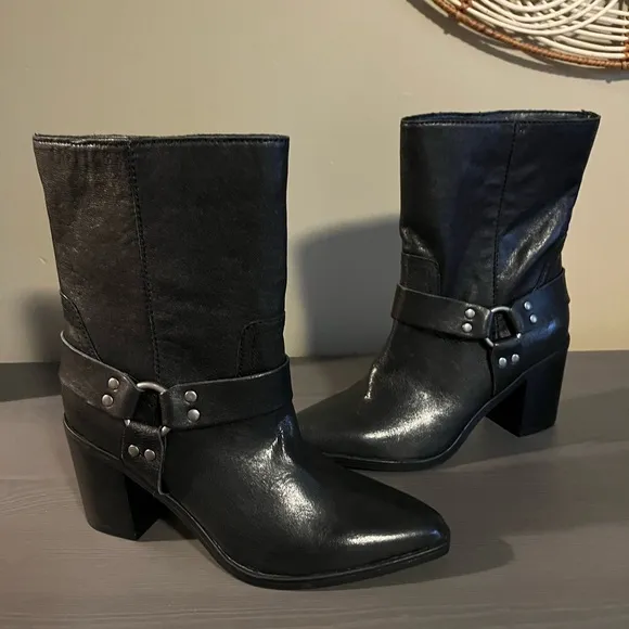 Steve Madden Alessio Pointed Toe Moto Boots