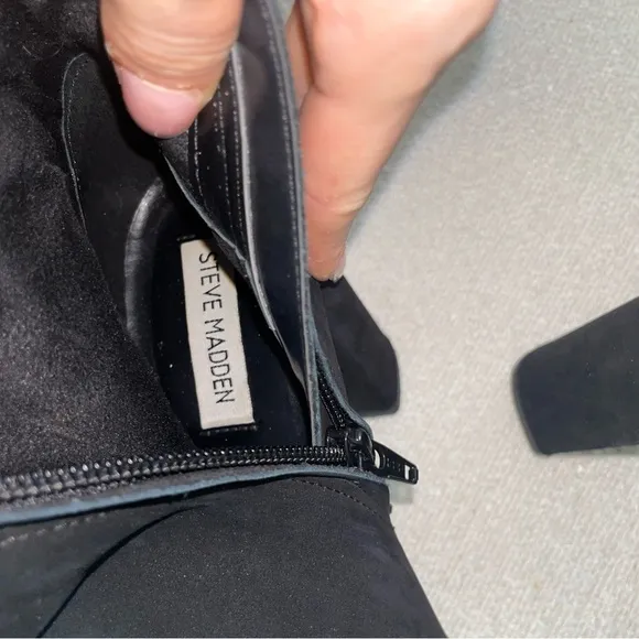 Steve Madden Black Suede Chunky Heel Boots