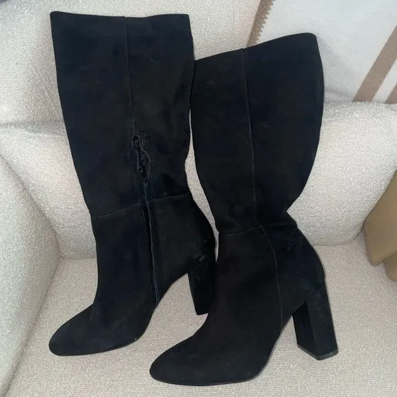 Steve Madden Black Suede Chunky Heel Boots