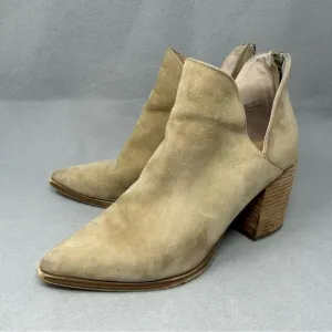 Steve Madden Boots Womens Size 9M Suede Pointed Toe Block Heel V Cut Booties