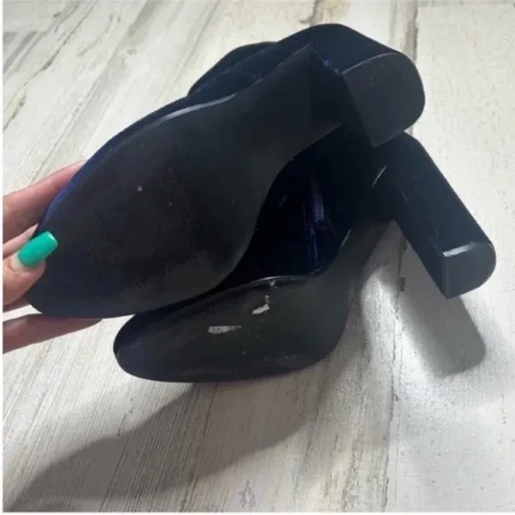 Steve Madden Editt Velvet Ankle Boots Size 7.5