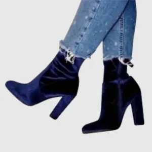 Steve Madden Editt Velvet Ankle Boots Size 7.5