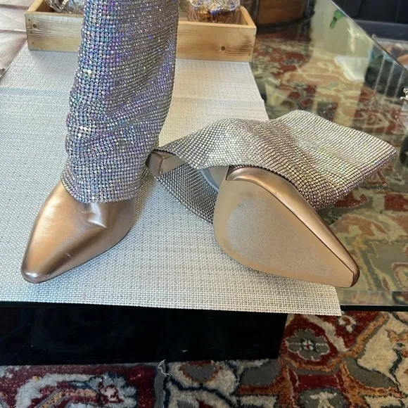 Steve Madden Rhinestone Boots, size9.5, sparkly multicolor