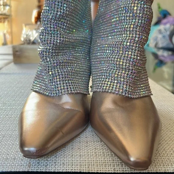 Steve Madden Rhinestone Boots, size9.5, sparkly multicolor