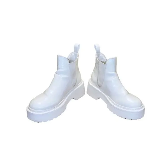Steve Madden Shadow White Crocodile Chunky Platform Lug Sole Ankle Chelsea Boots