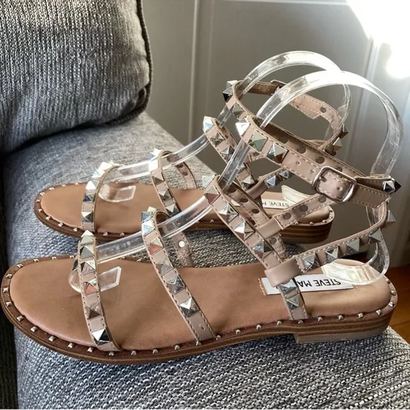 Steve Madden Travel Sandals Size 6
