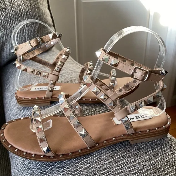 Steve Madden Travel Sandals Size 6